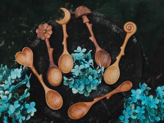 Fern Whirl Spoon