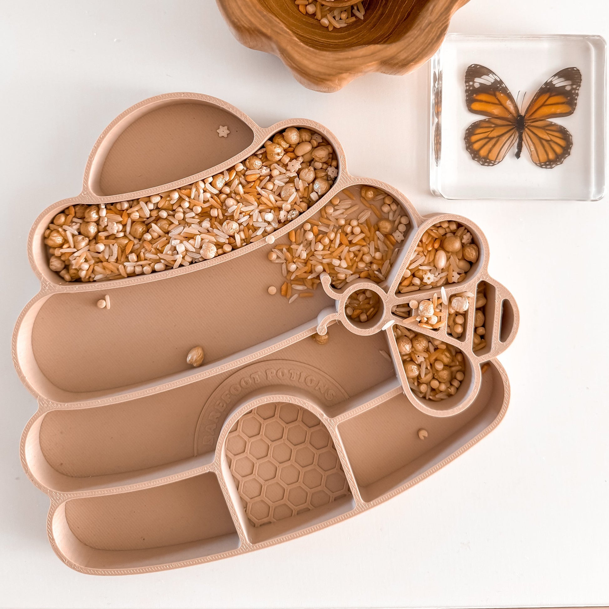 Barefoot Potions Honey Hive & Bee Sensory Tray
potion play
3d printed trays