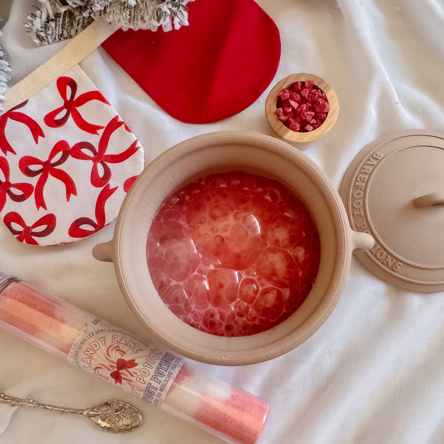 Minty Candy Cane Fizzy Potion