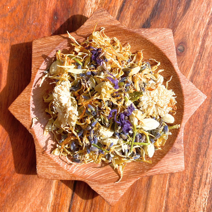 Dried Flower Sprinkles - Meadow & Moon