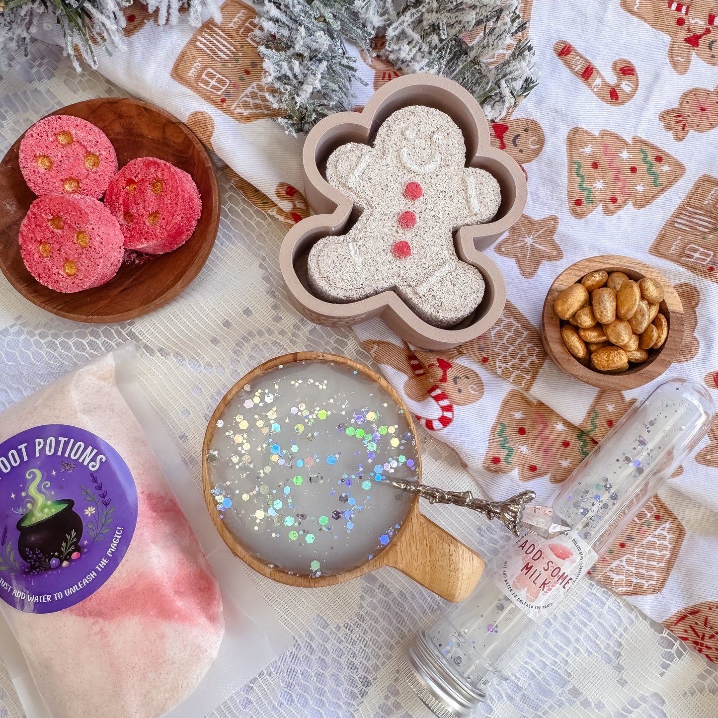 Gingerbread Potion Kit