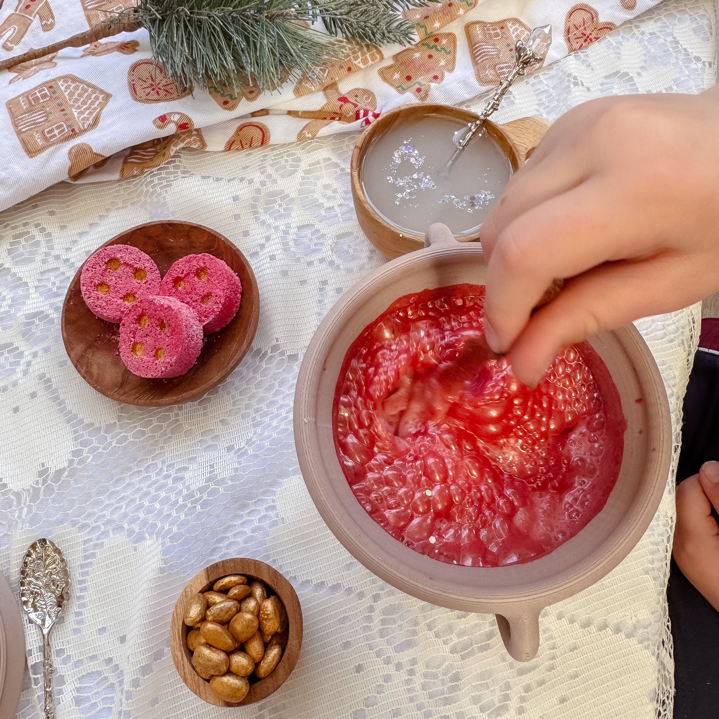 Gingerbread Potion Kit