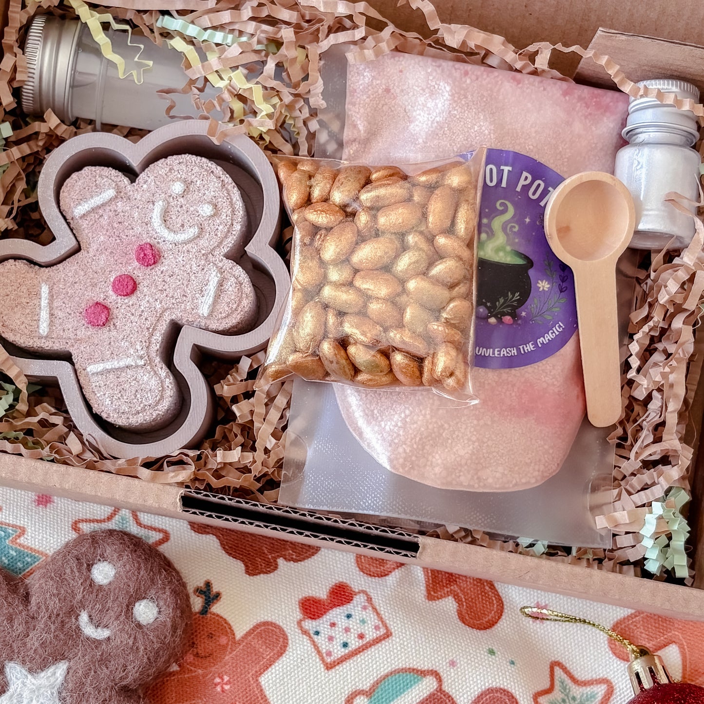 Gingerbread Potion Kit