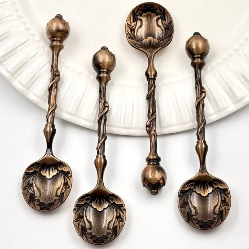 Pixie Flower Bulb Spoon