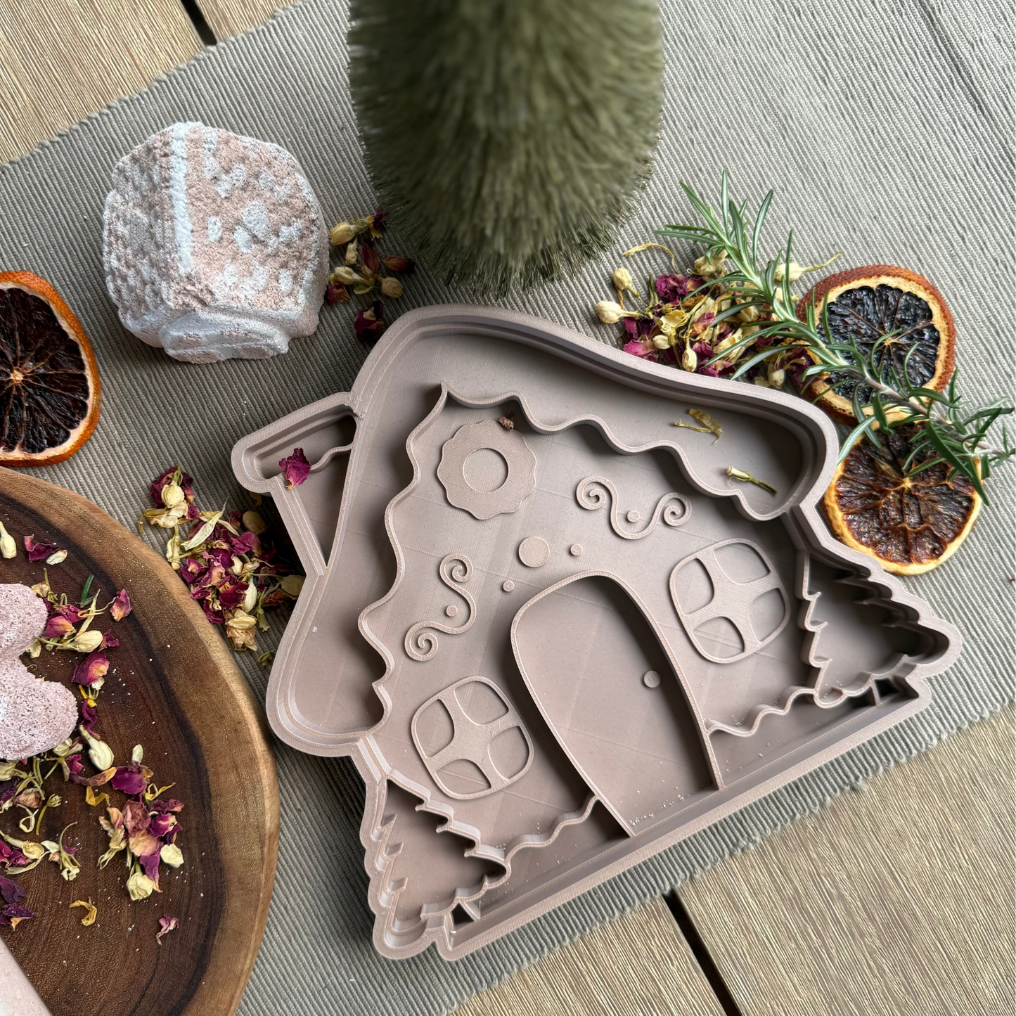 Gingerbread House Tray