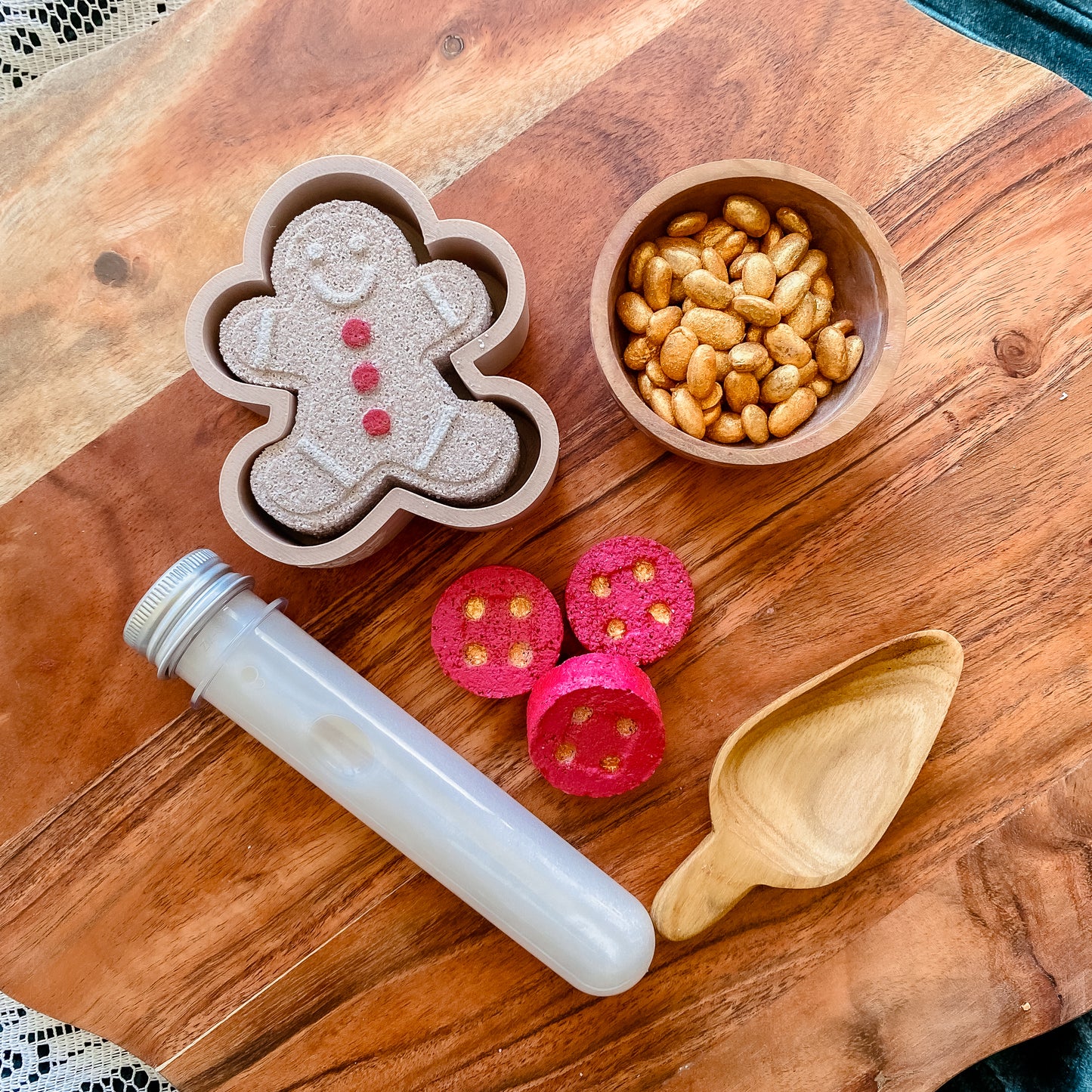 Gingerbread Potion Kit