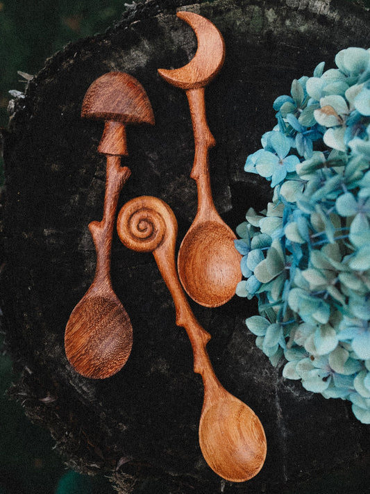 Moss Cap Spoon