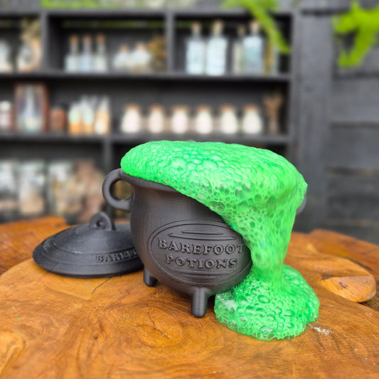 Black Magic kids potion cauldron for mixing and sensory play